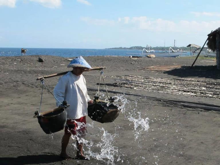 Bali porteur eau de mer