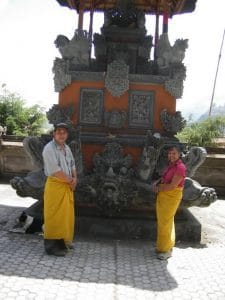 Bali la tradition du temple est sur mesure Bali Authentique client Danielle Herve
