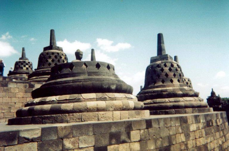 borobudur temple java visite