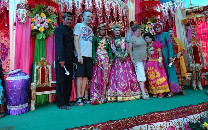 mariage traditionnel sulawesi indonésie
