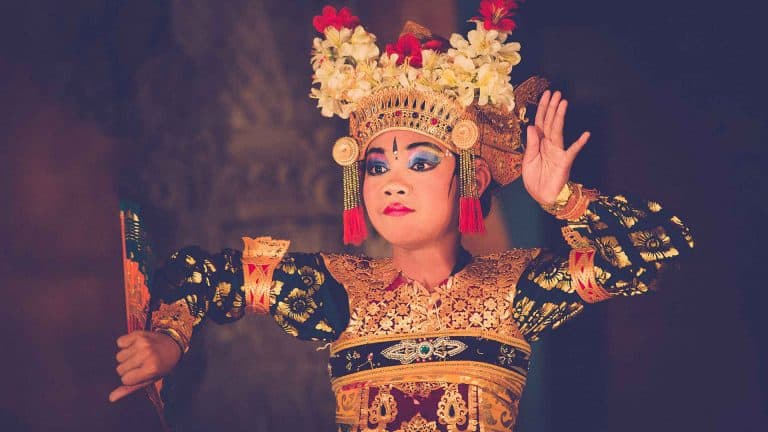danses balinaises culture indonésienne