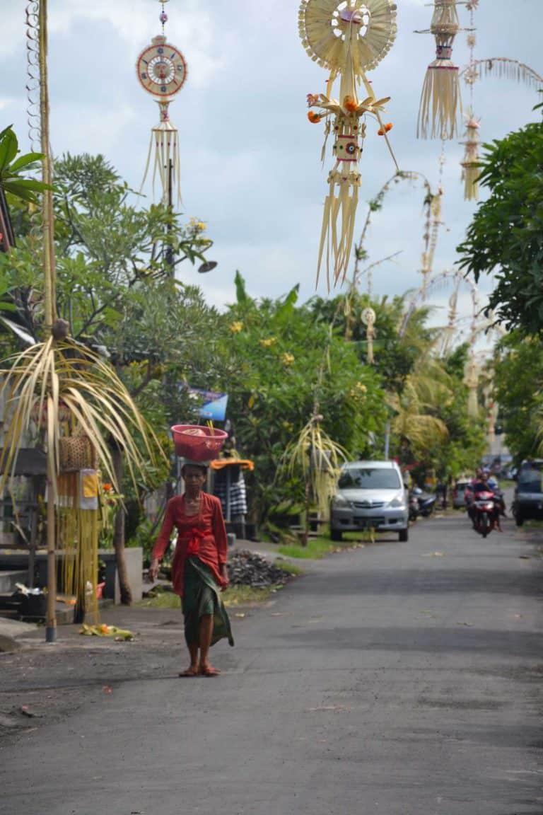 galungan bali decoration rue