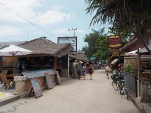 Gili Trawangan rues restaurant bar iles Gili Indonésie Lombok