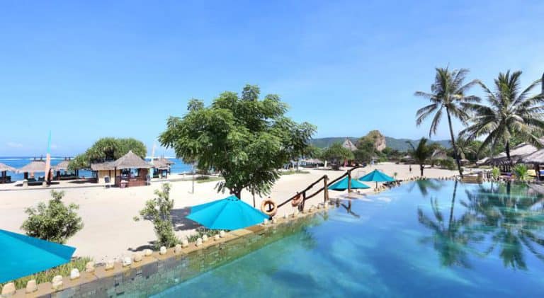 hotel lombok bali piscine debordante