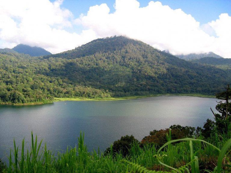 lac bratan nature volcan bali