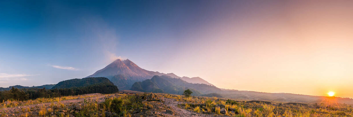 Merapi-volcan-eruption-Java