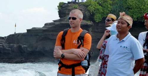 Nengah Guide Bali Authentique Client