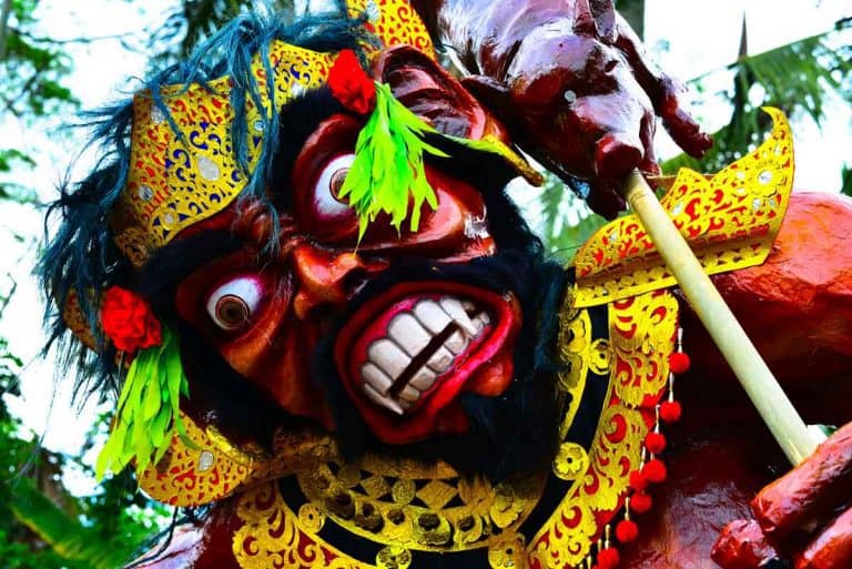 nyepi cérémonie traditionnelle bali panorama