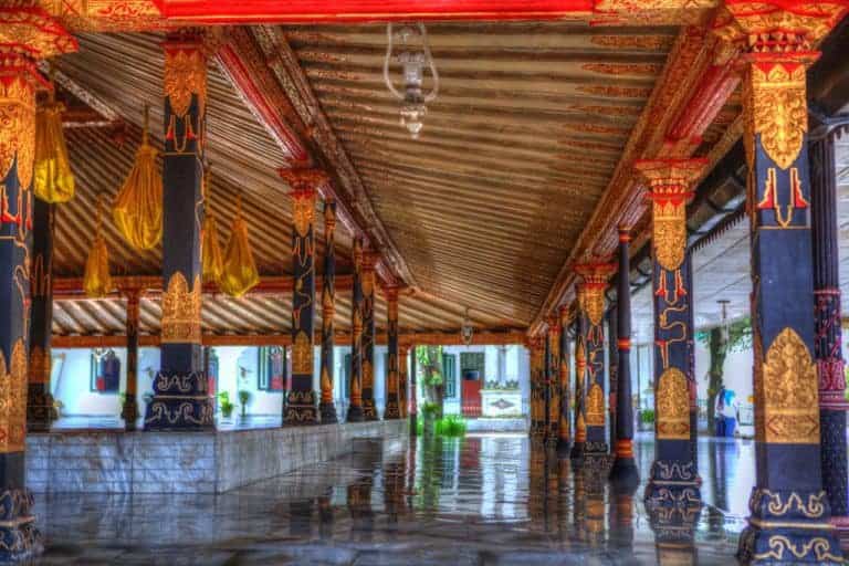 palais du sultan keraton yogyakarta