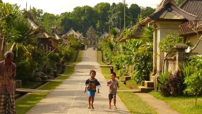enfants Penglipuran Bali