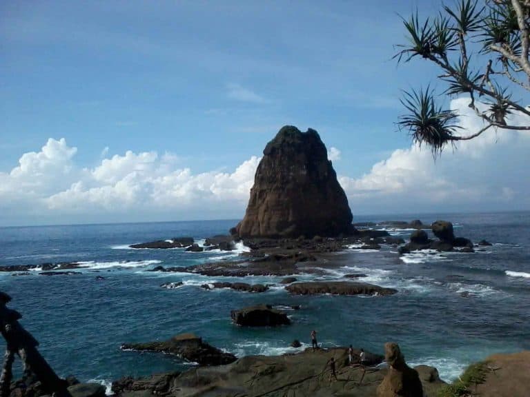 plage de papuma java est paysage panorama