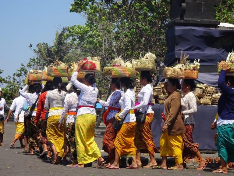 procession hindouisme balianais