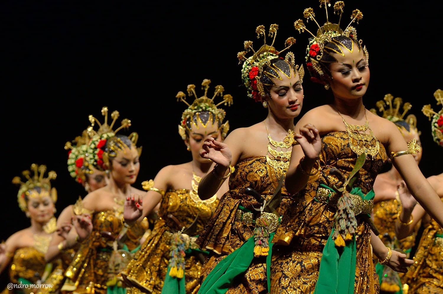 serimpi danse java indonesie panorama