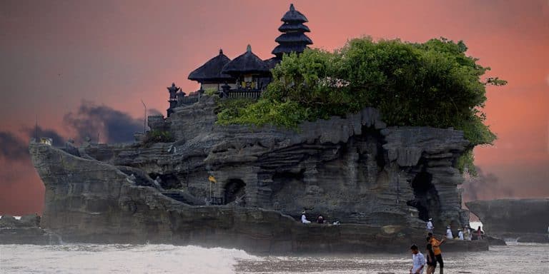 tanah lot bali paysage indonesie