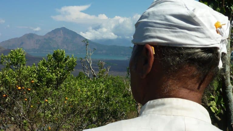 temple bali ulun batur vue volcan