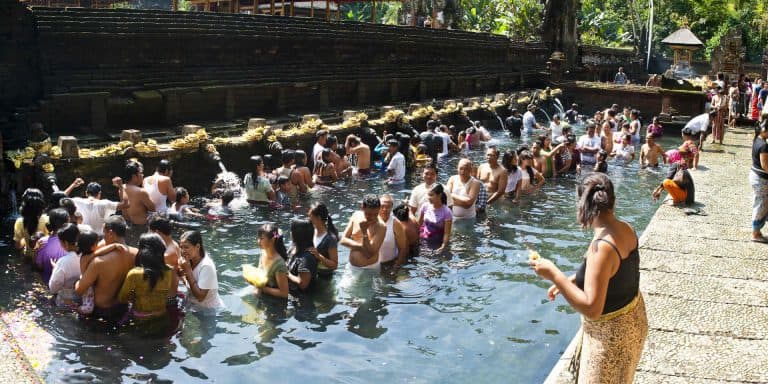 tirta empul source sacrée