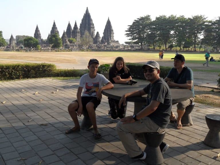 voyage en famille java Borobudur