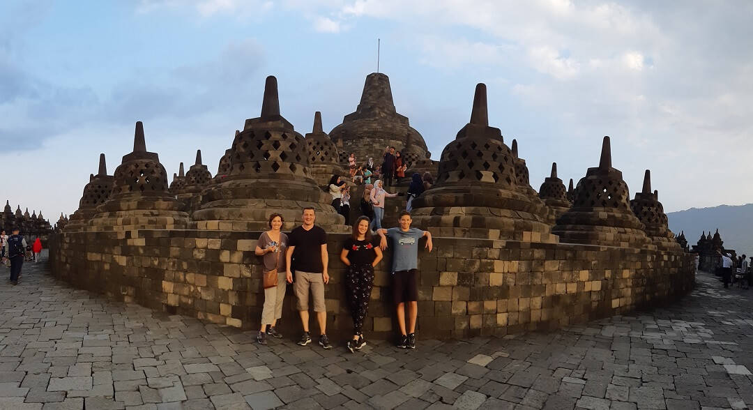 voyage en famille java Borobudur